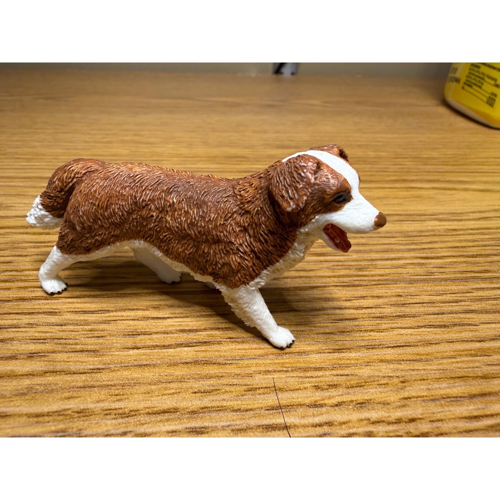 Schleich Australian Shepherd Dog Figurine Brown White Farm Animal Toy 16840